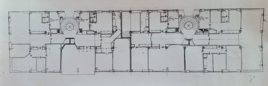 caccia dominioni pinata piano settimo - Via nievo 28/a Milano