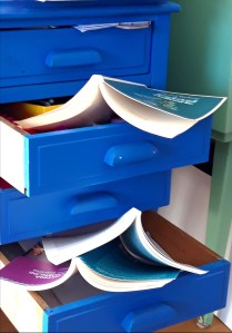 "libri elemento di arredo - poeticadelleregole"